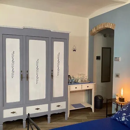 Il Cortiletto 2 *