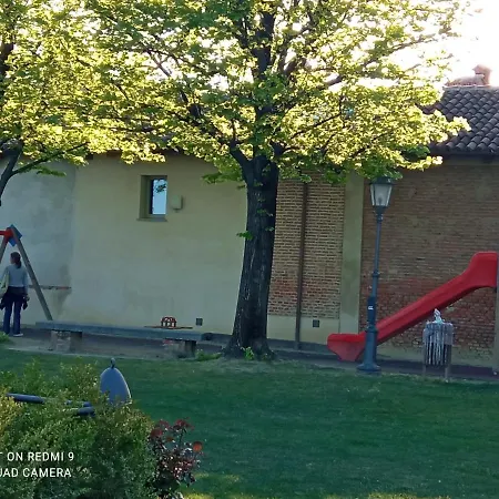 Il Cortiletto 2 - Pensionat Verduno